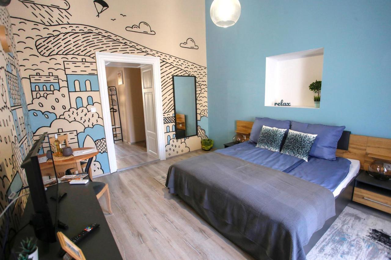 Uránia Apartmanház Eger Exterior foto
