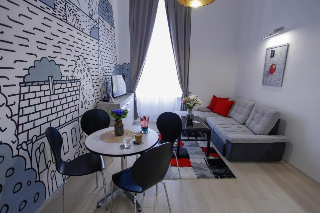 Uránia Apartmanház Eger Exterior foto