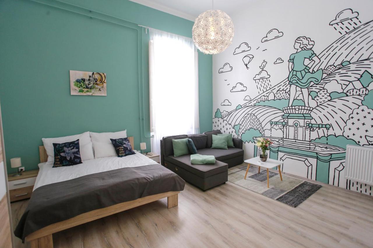 Uránia Apartmanház Eger Exterior foto