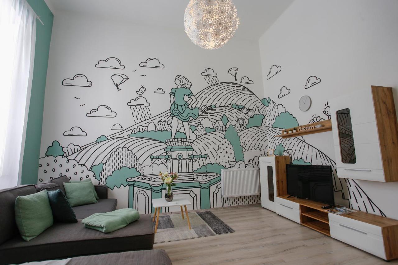 Uránia Apartmanház Eger Exterior foto